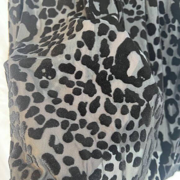 Dana Buchman Velvet Animal Print Sleeveless Tank Blouse Dressy Size Large - Picture 6 of 10